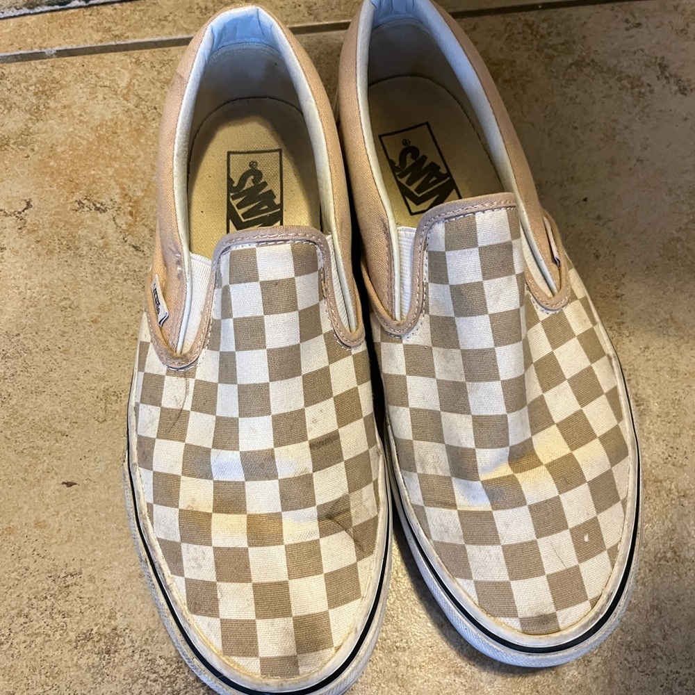 Checkered vans - Picture 2 of 2